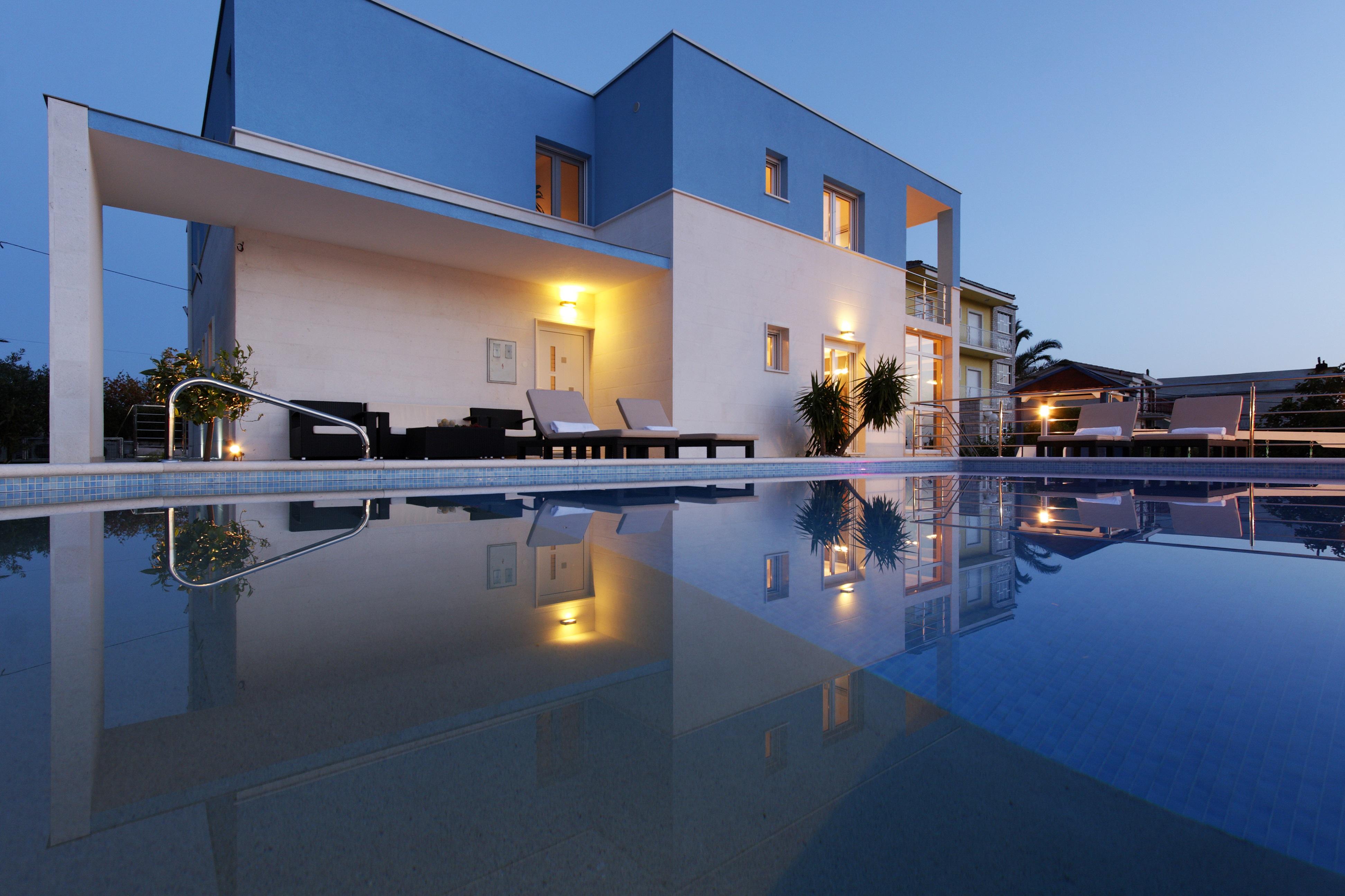 Villa Mermaid Your Croatian Haven With Luxury Pool And Scenic Views Podstrana Dış mekan fotoğraf