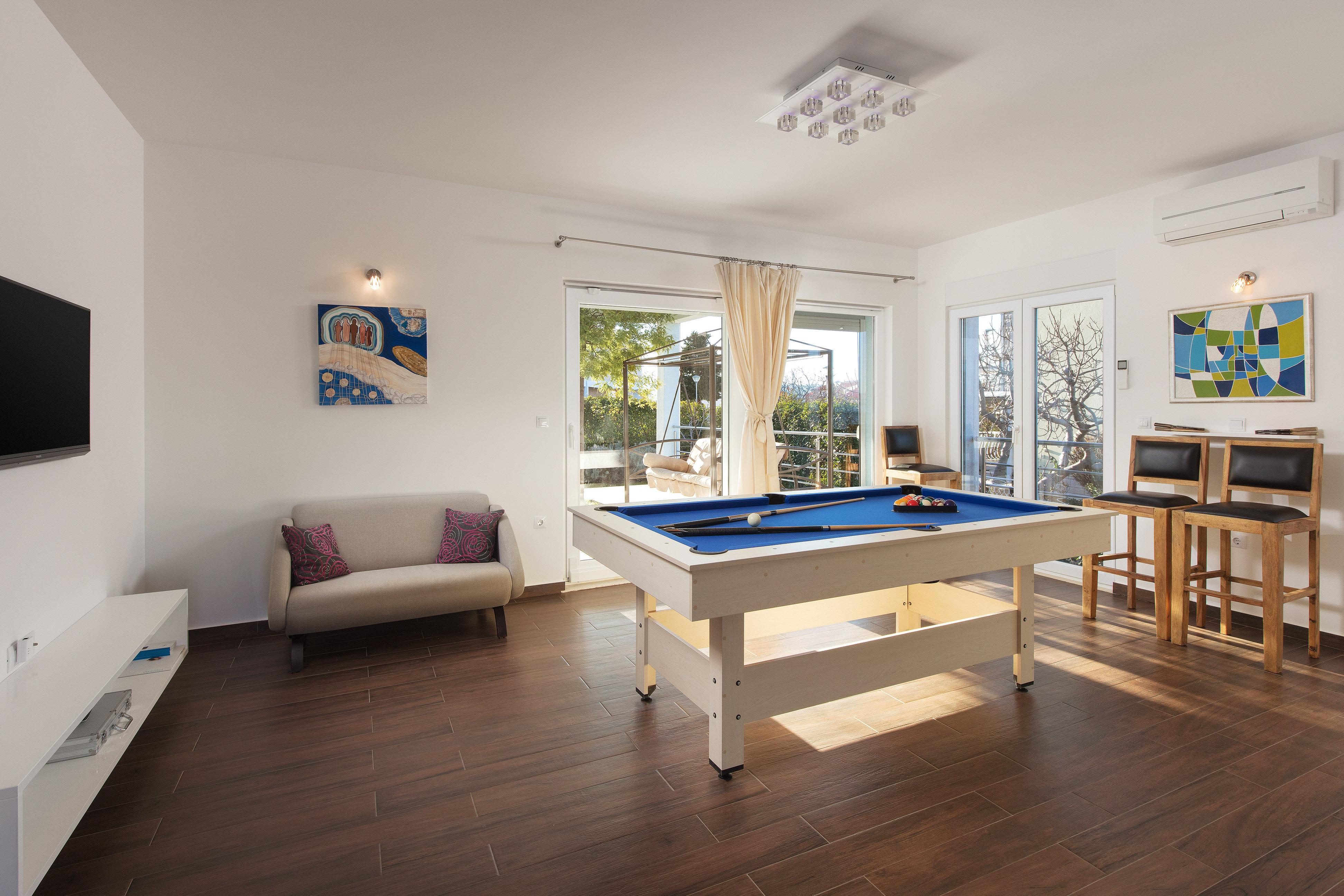 Villa Mermaid Your Croatian Haven With Luxury Pool And Scenic Views Podstrana Dış mekan fotoğraf