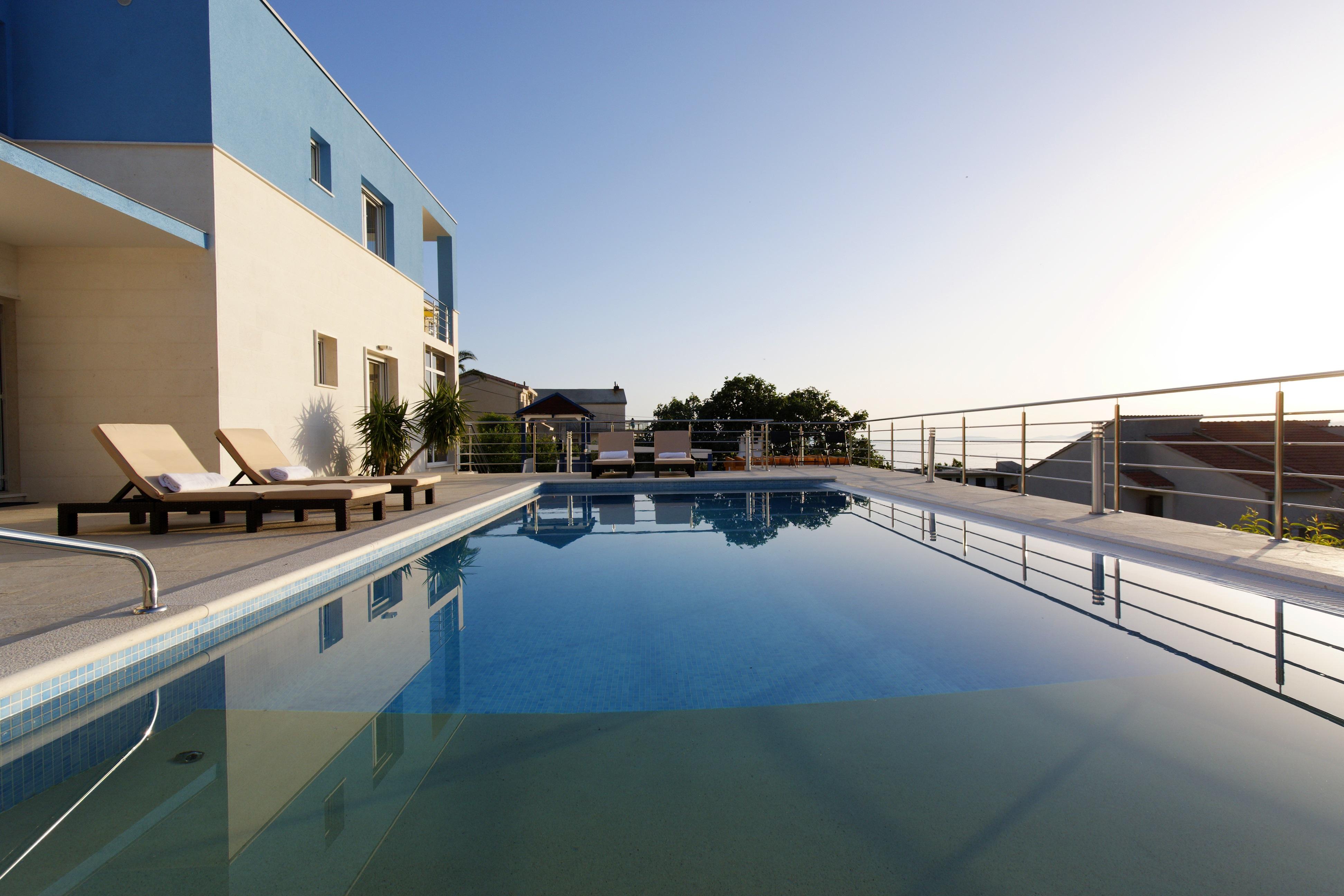 Villa Mermaid Your Croatian Haven With Luxury Pool And Scenic Views Podstrana Dış mekan fotoğraf