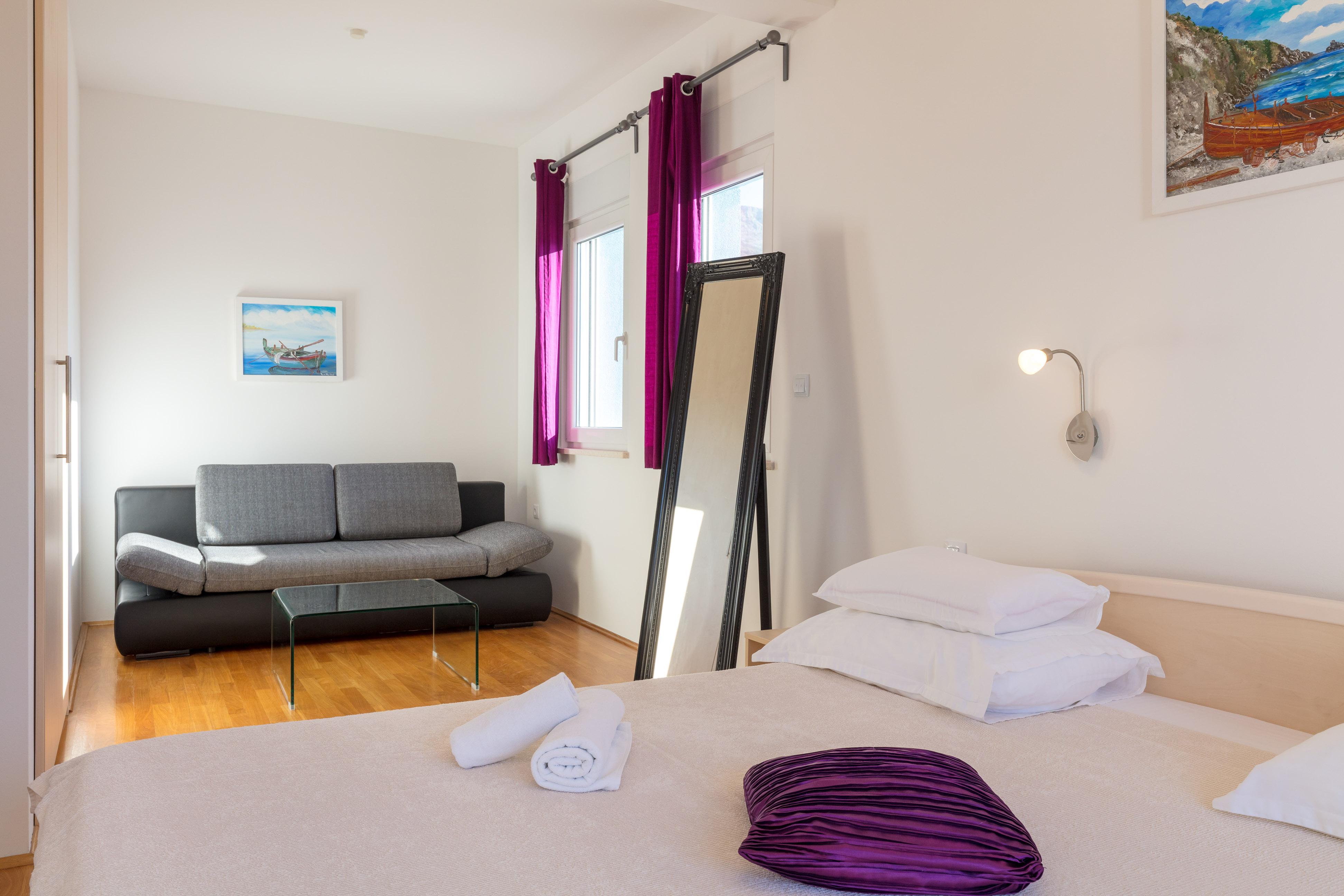 Villa Mermaid Your Croatian Haven With Luxury Pool And Scenic Views Podstrana Dış mekan fotoğraf